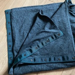 Lululemon scarf